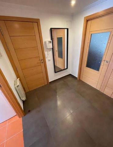 Imagen 1 Inmueble 299163 - Piso en venta en Cáceres / Zona Casa Plata