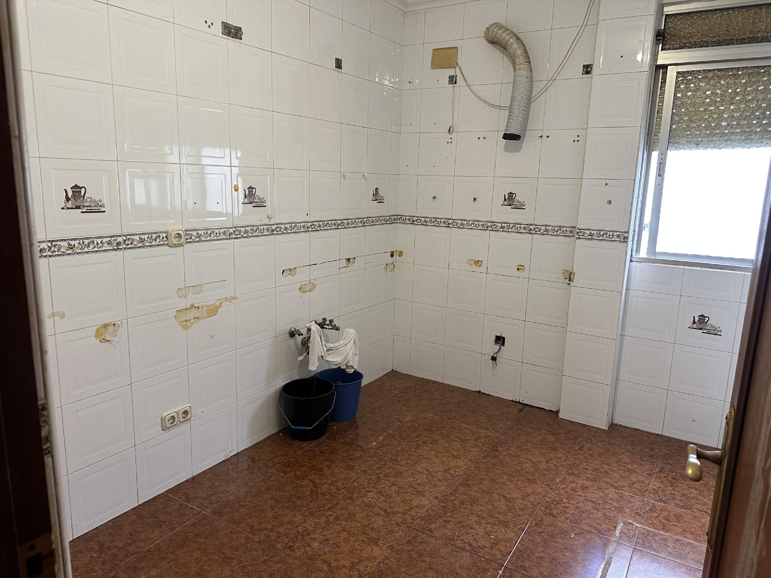 Imagen 10 Piso en venta en Cáceres / Centro de Cáceres