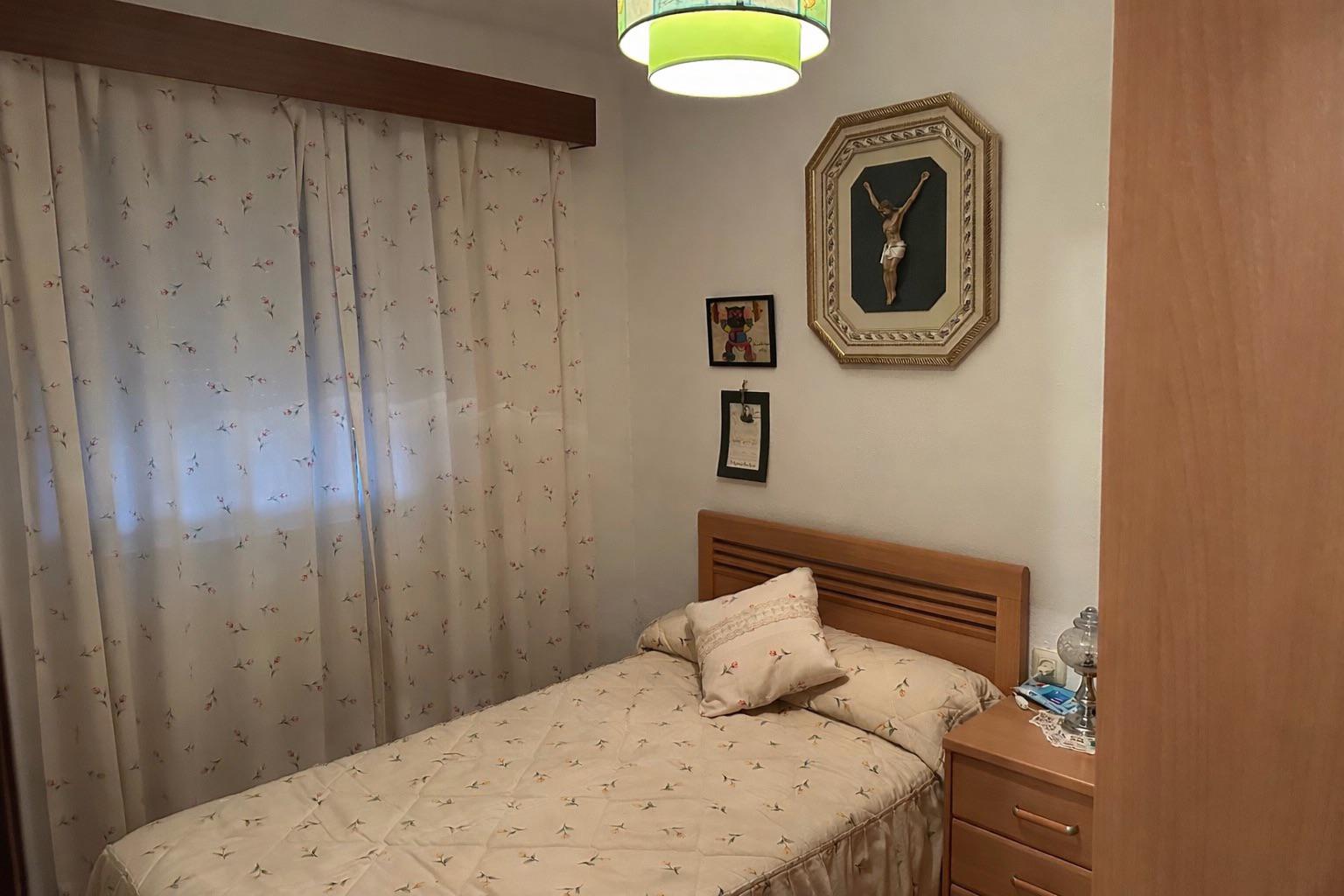 Imagen 5 Piso en venta en Cáceres / Avenida de Hispanidad