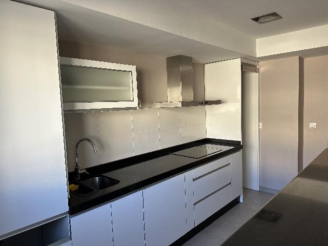 Imagen 18 Inmueble 299492 - Piso en venta en Cáceres / Zona tranquila con edificios de reciente construcción