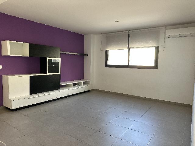 Imagen 20 Inmueble 299492 - Piso en venta en Cáceres / Zona tranquila con edificios de reciente construcción