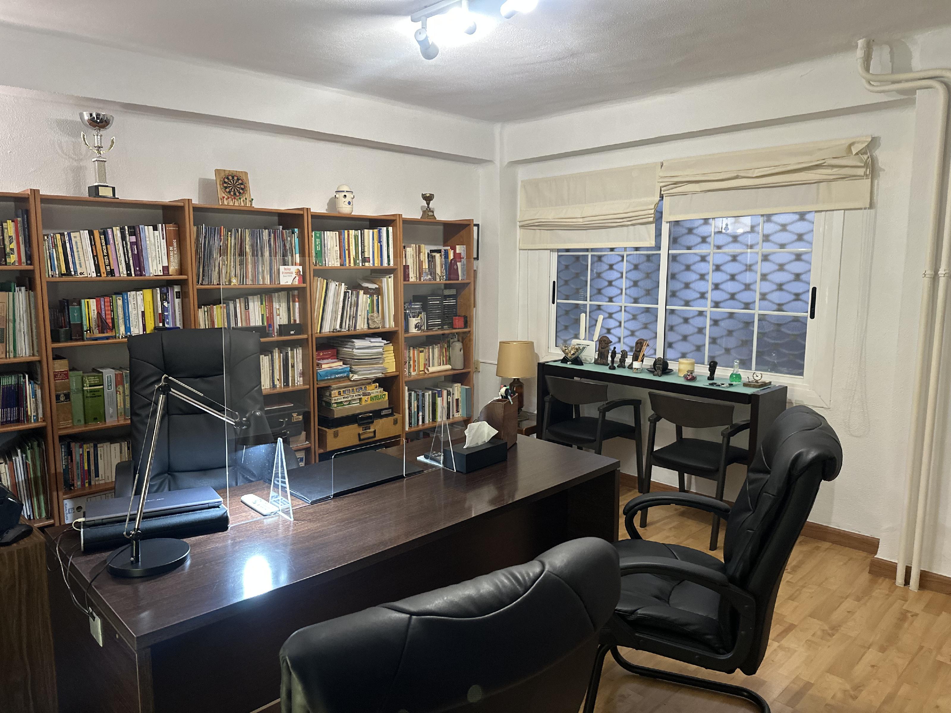 Imagen 5 Oficina Comercial en venta en Cáceres / Centro de Cáceres