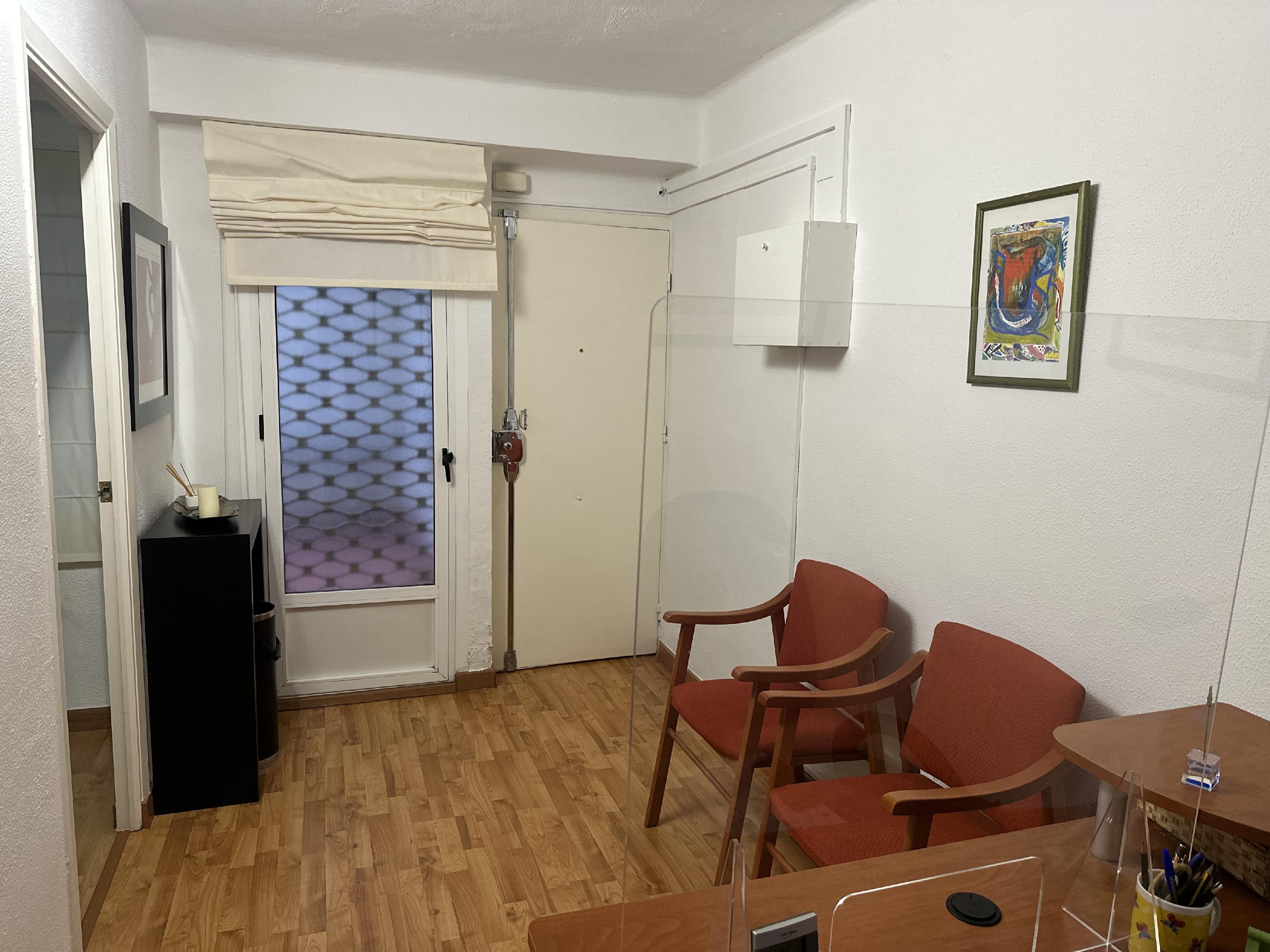 Imagen 10 Oficina Comercial en venta en Cáceres / Centro de Cáceres