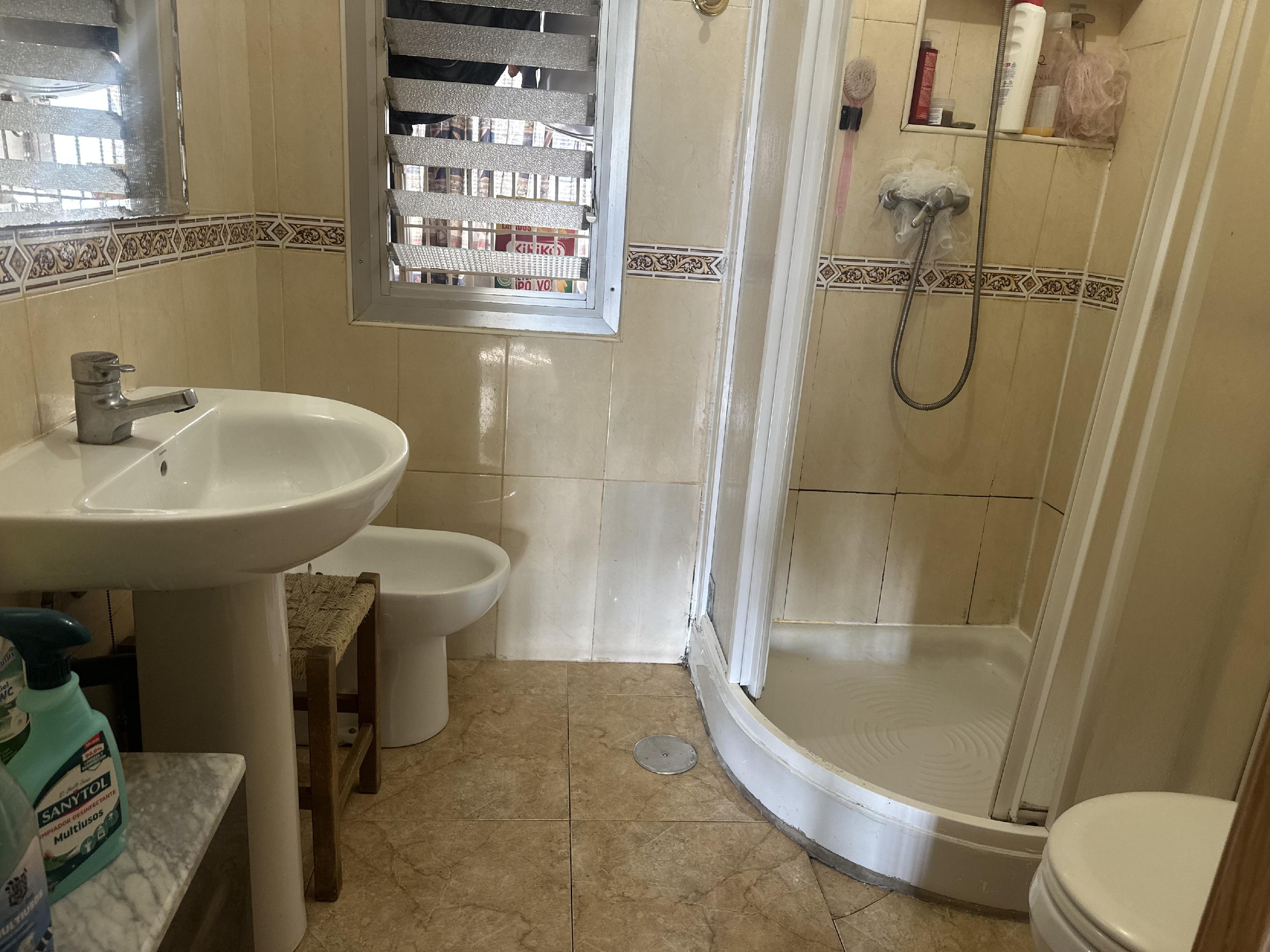 Imagen 14 Piso en venta en Cáceres / Zona El Rodeo - Zona centro