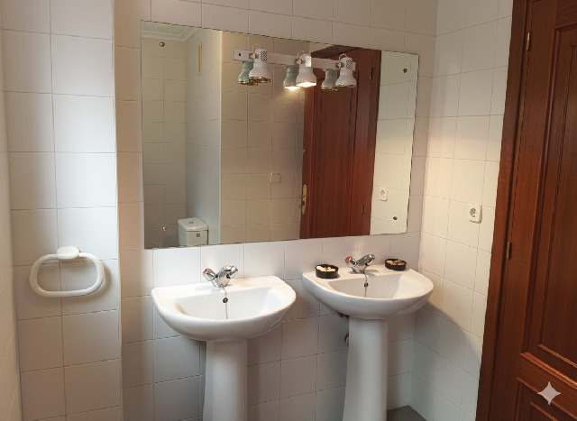 Imagen 13 Inmueble 299693 - Local Comercial en venta en Cáceres / Zona Ruta de la Plata