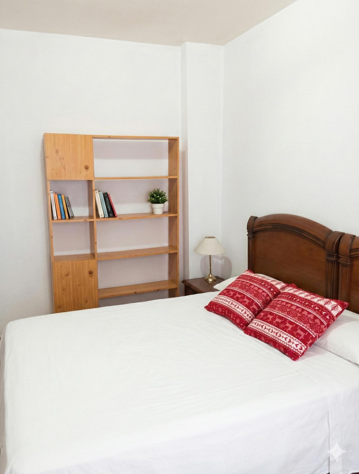 Imagen 7 Piso en venta en Cáceres / Entrada de Aldea Moret