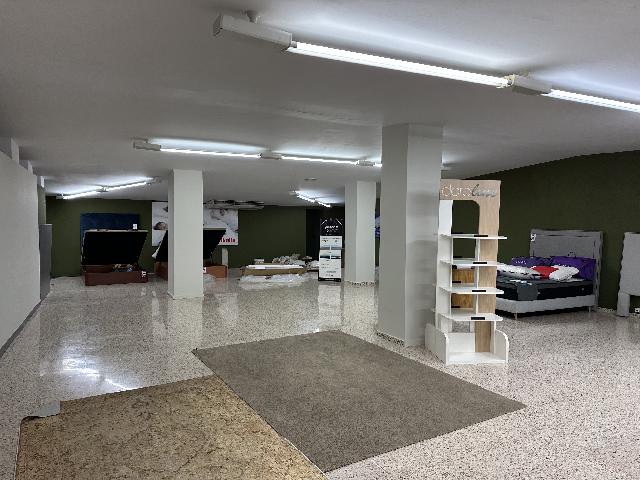 Imagen 15 Inmueble 299888 - Local Industrial en alquiler en Cáceres / Junto a vistahermosa