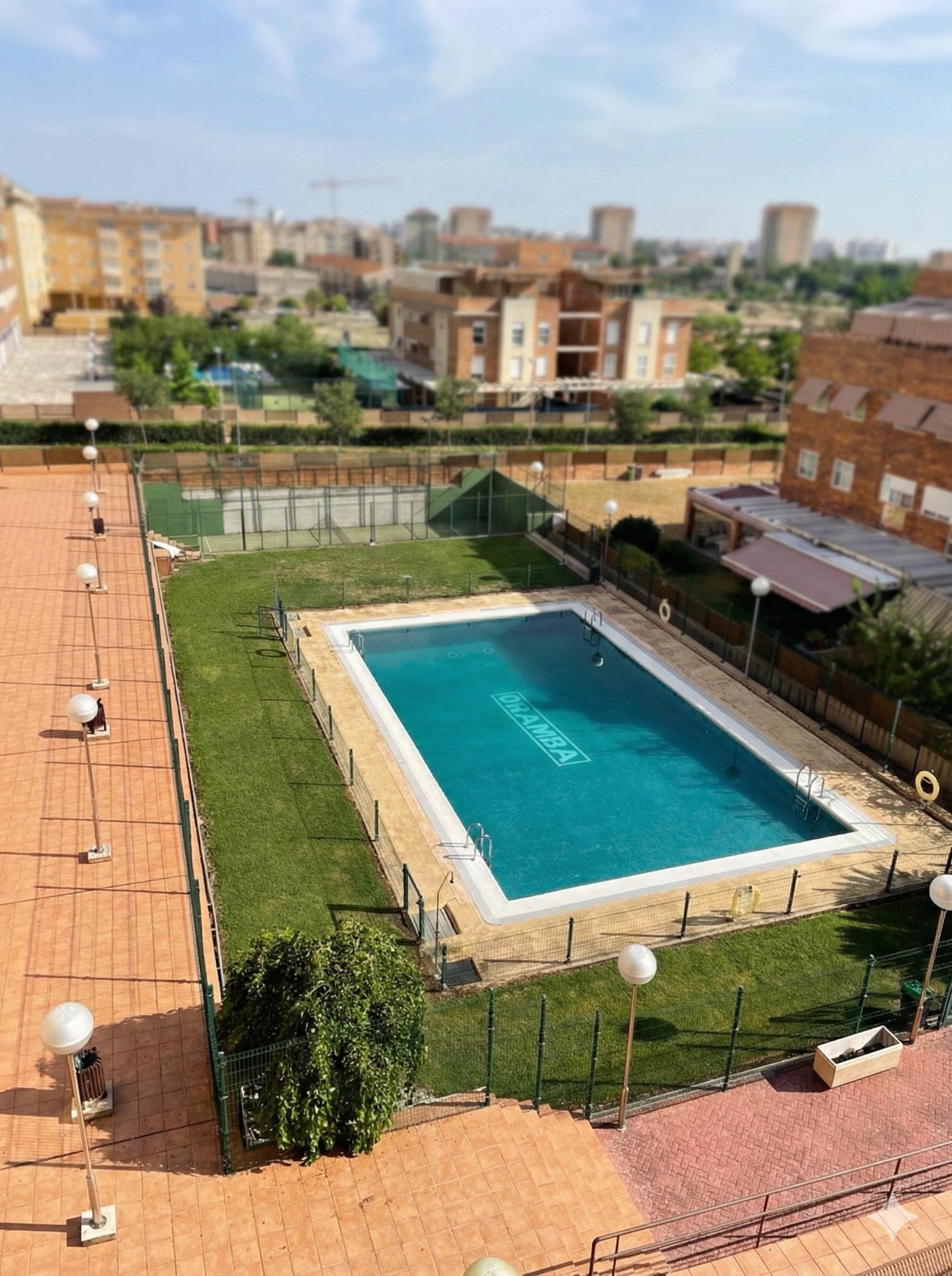 Imagen 15 Piso en venta en Cáceres / Zona Casa Plata