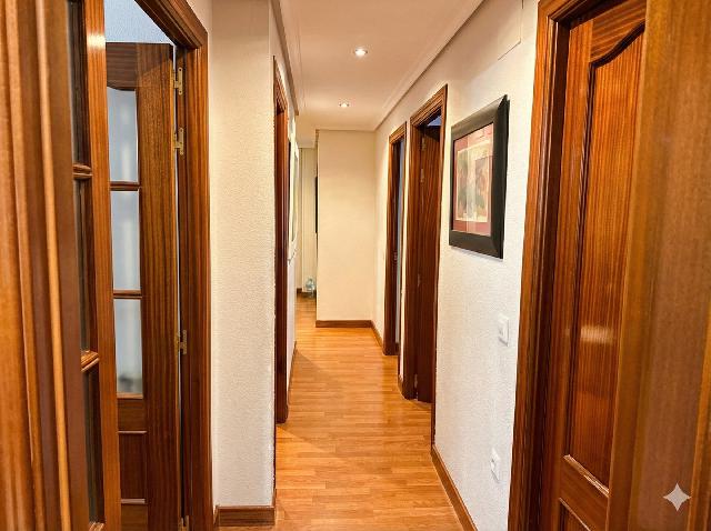 Imagen 12 Inmueble 300016 - Piso en venta en Cáceres / Zona Nuevo Cáceres