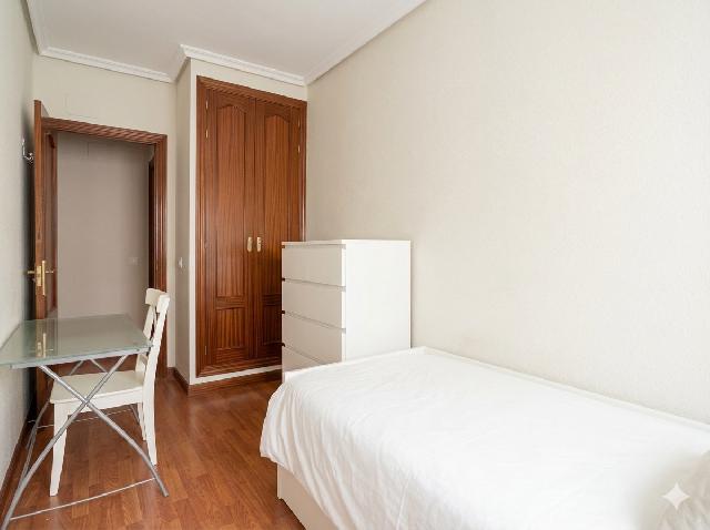 Imagen 4 Inmueble 300016 - Piso en venta en Cáceres / Zona Nuevo Cáceres