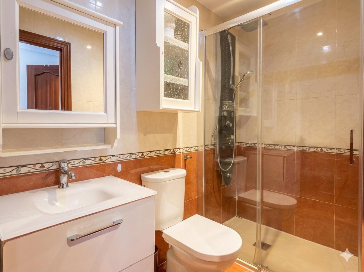 Imagen 10 Piso en venta en Cáceres / Zona Nuevo Cáceres