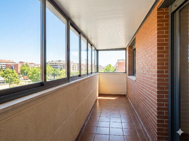 Imagen 5 Inmueble 300441 - Casa Adosada en venta en Cáceres / Zona casa plata