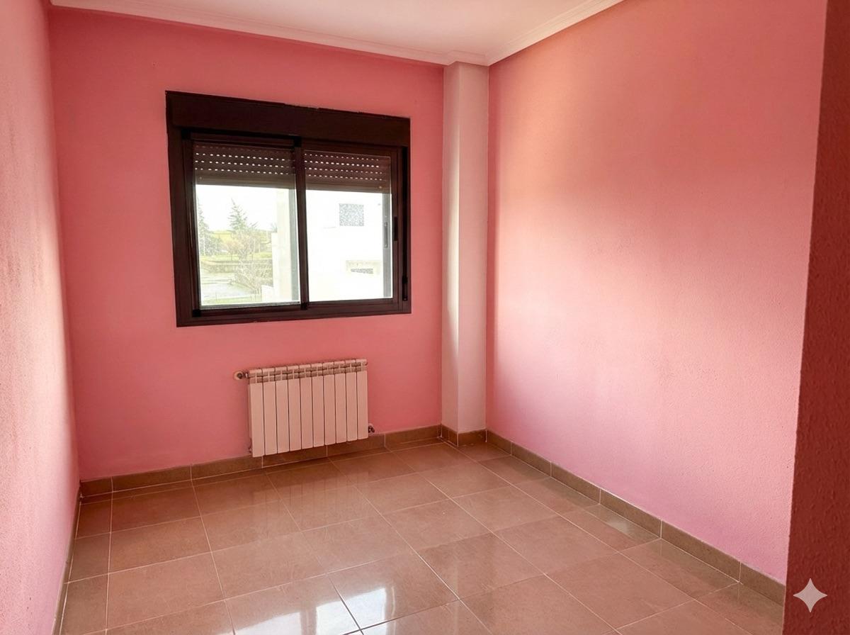 Imagen 13 Casa Adosada en venta en Cáceres / Zona casa plata