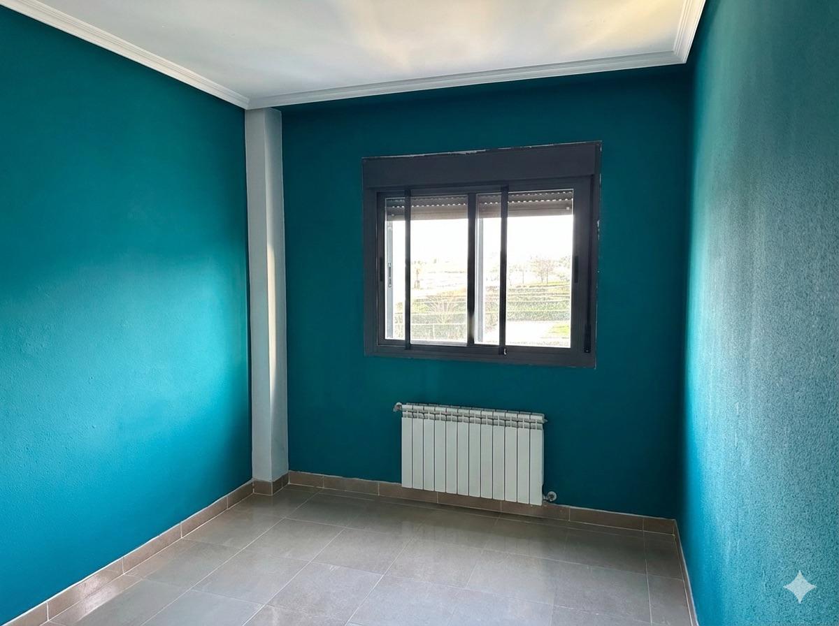 Imagen 10 Casa Adosada en venta en Cáceres / Zona casa plata