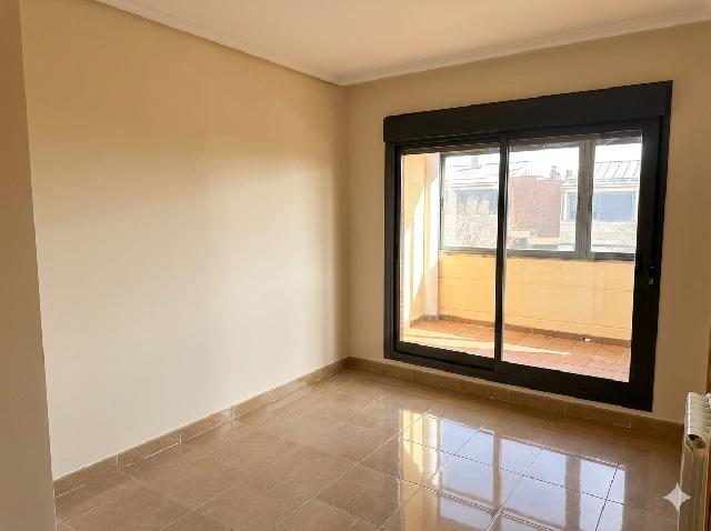 Imagen 19 Inmueble 300441 - Casa Adosada en venta en Cáceres / Zona casa plata