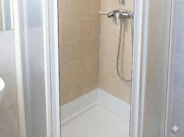 Imagen 9 Inmueble 300482 - Piso en venta en Cáceres / Zona muy cerca a Cruz de los Caídos