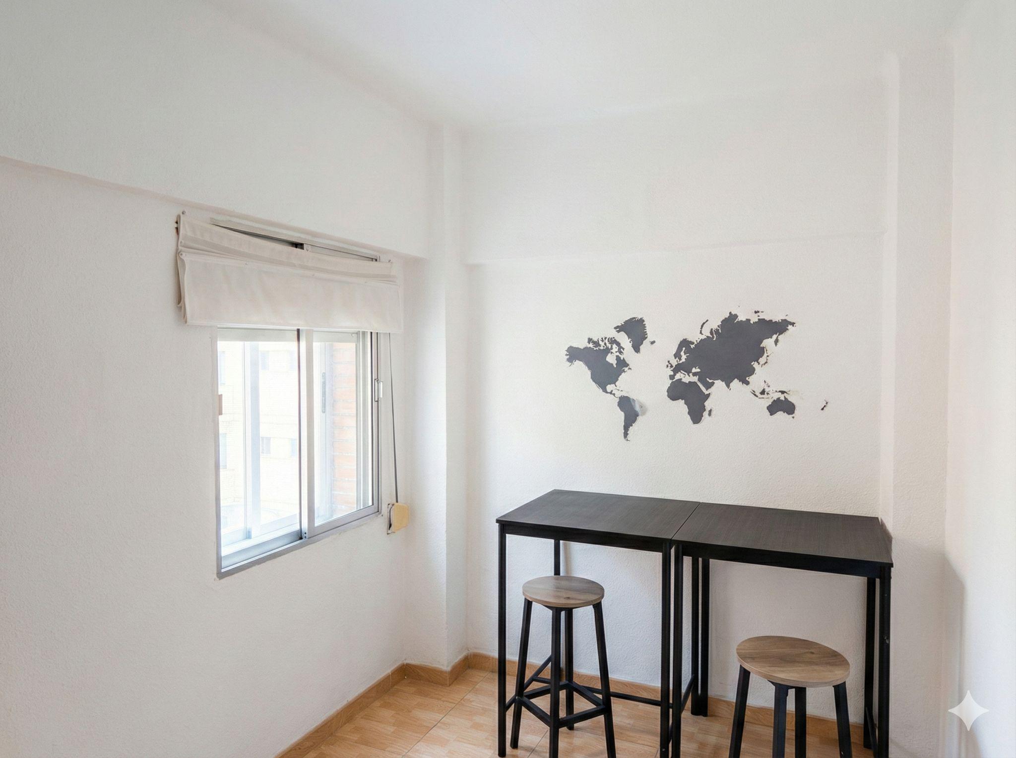 Imagen 7 Piso en venta en Cáceres / Zona muy cerca a Cruz de los Caídos