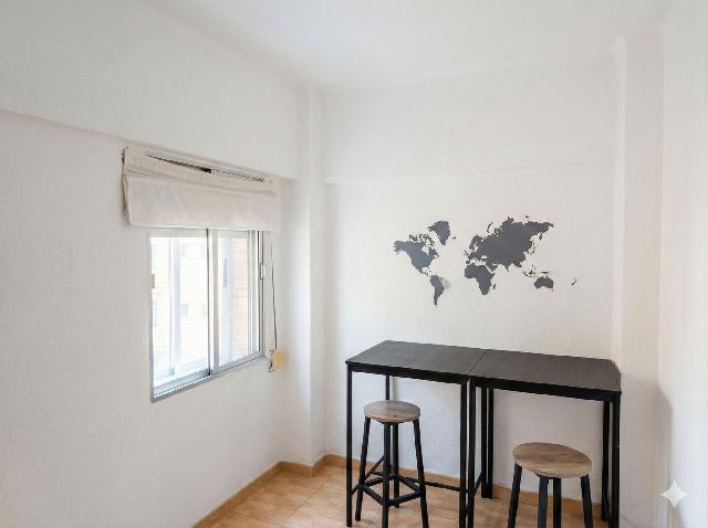 Imagen 7 Inmueble 300482 - Piso en venta en Cáceres / Zona muy cerca a Cruz de los Caídos