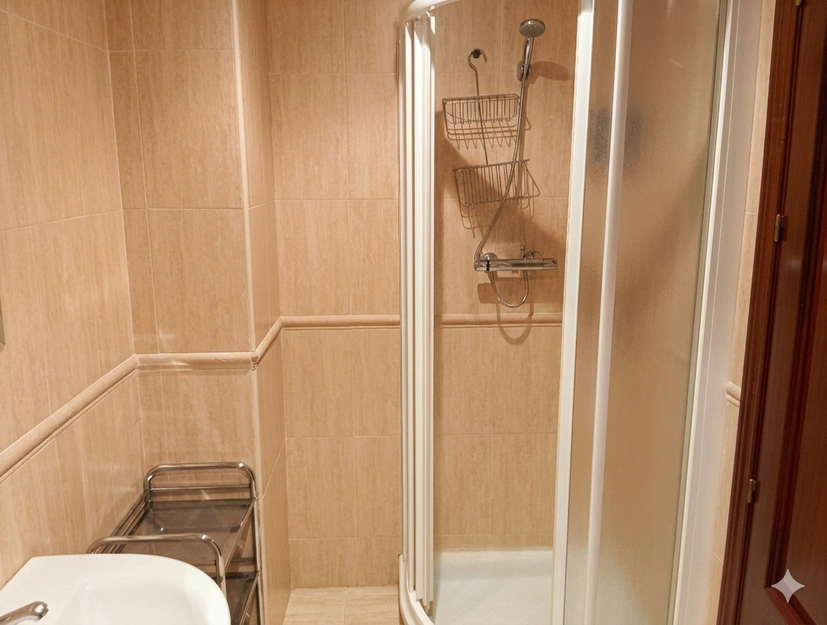 Imagen 15 Piso en venta en Cáceres / Zona de El Vivero