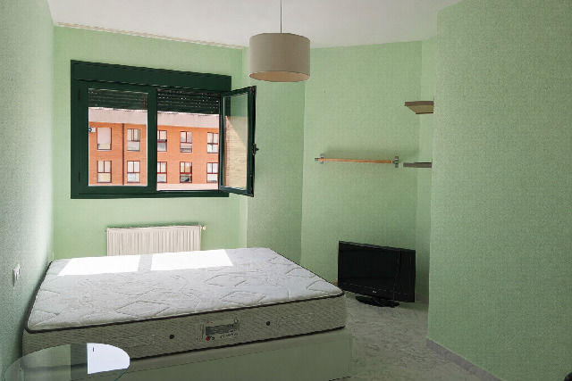 Imagen 16 Inmueble 300532 - Piso en venta en Cáceres / Zona de El Vivero