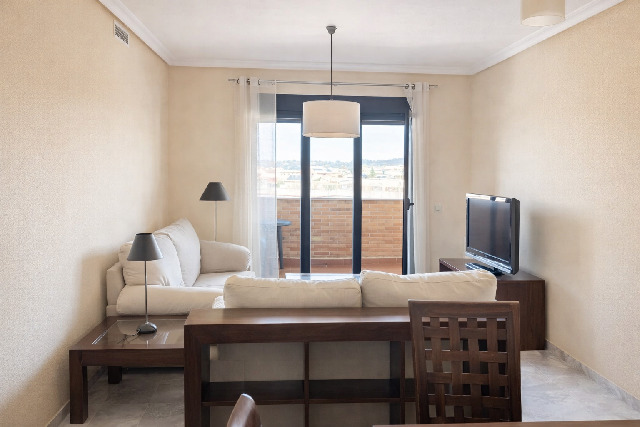 Imagen 4 Inmueble 300532 - Piso en venta en Cáceres / Zona de El Vivero