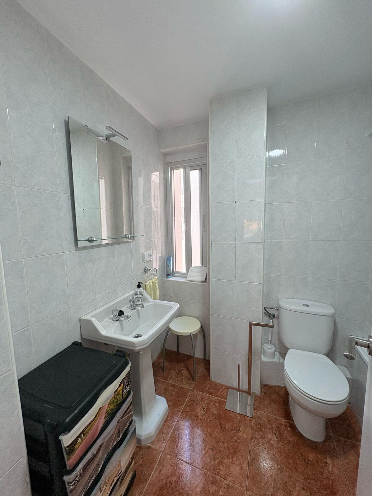 Imagen 10 Piso en venta en Cáceres / Ubicado entre Plaza de Toros y Plaza Mayor