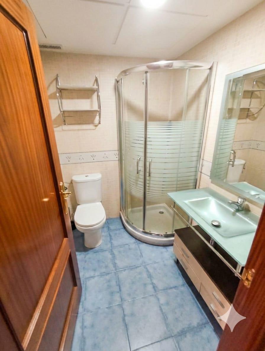 Imagen 16 Casa en venta en Cáceres / Zona de Montesol