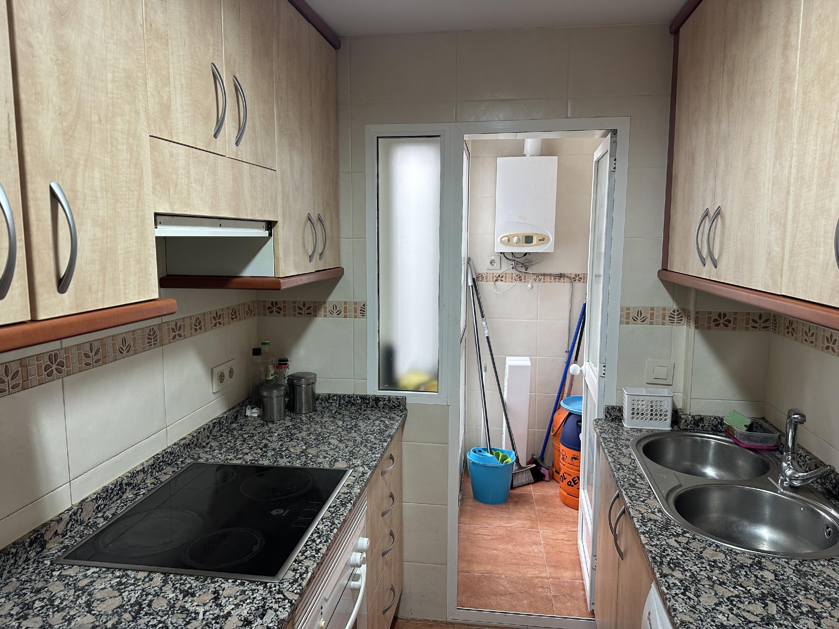 Imagen 7 Piso en alquiler en Cáceres / Centro de Cáceres