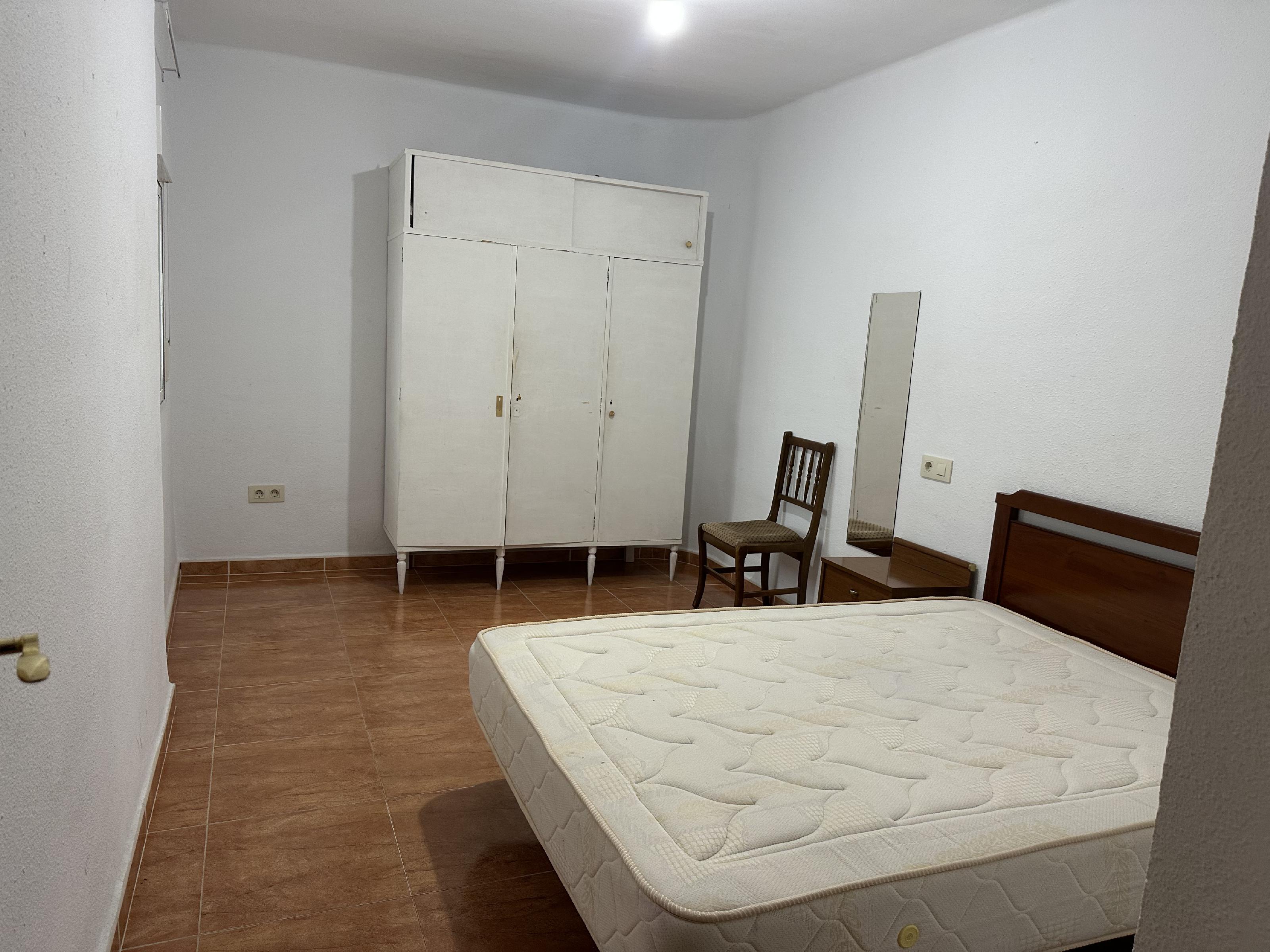 Imagen 6 Piso en alquiler en Cáceres / Centro de Cáceres