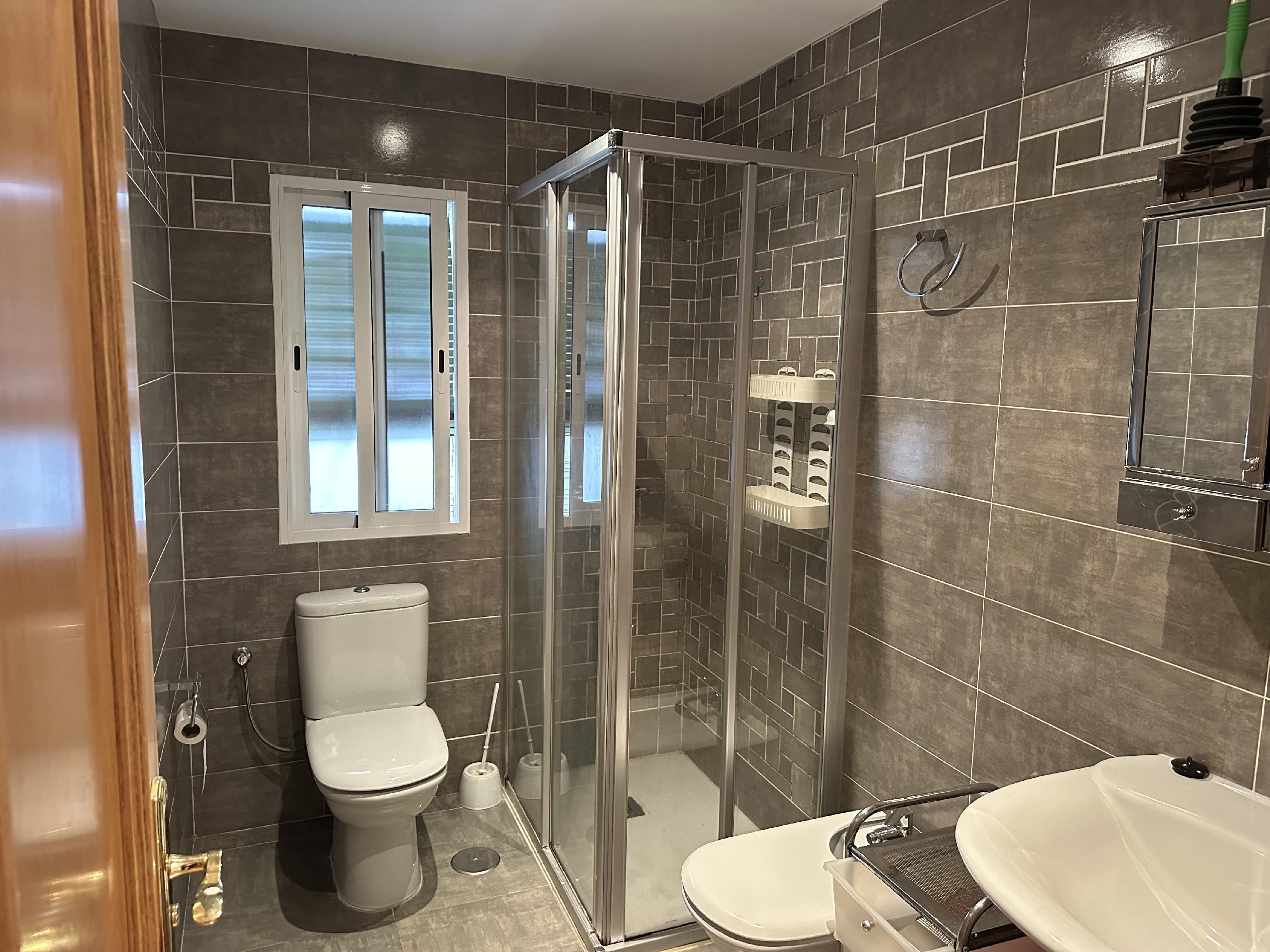 Imagen 3 Piso en alquiler en Cáceres / Centro de Cáceres