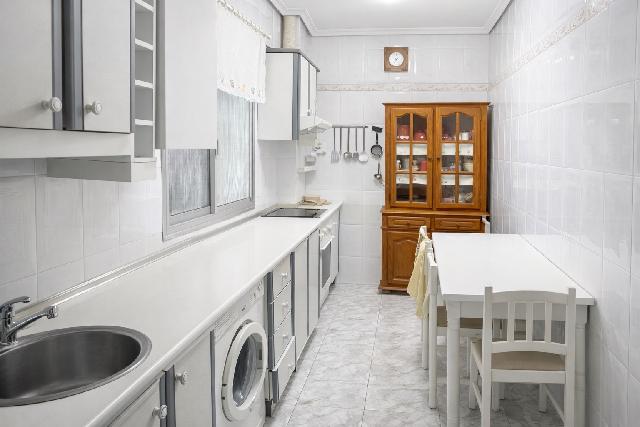 Imagen 6 Inmueble 301048 - Piso en venta en Cáceres / Centro De Cáceres