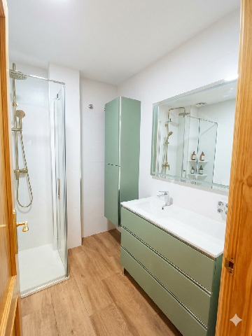 Imagen 2 Inmueble 301203 - Piso en venta en Cáceres / Entre Plaza de Toros y Plaza Mayor