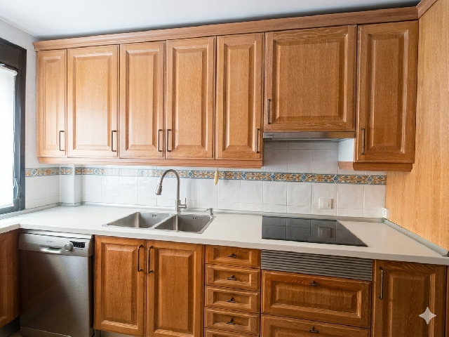 Imagen 9 Inmueble 301203 - Piso en venta en Cáceres / Entre Plaza de Toros y Plaza Mayor