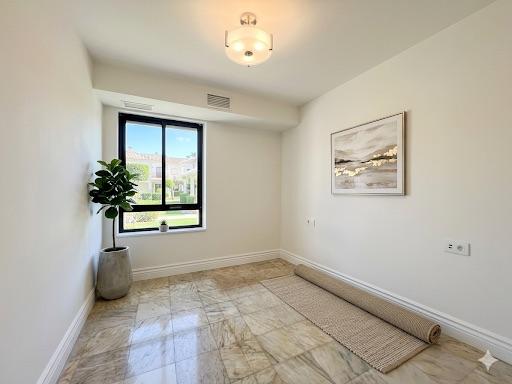 Imagen 11 Inmueble 301490 - Piso en venta en Cáceres / Zona De Madrila