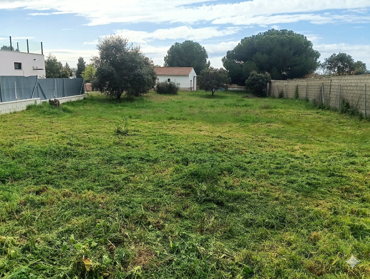 Imagen 3 Solar Urbano en venta en Malpartida De Cáceres / Urbanización las Arenas