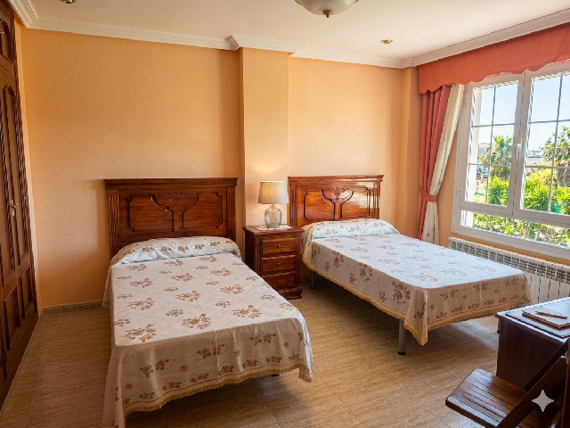 Imagen 32 Inmueble 301890 - Casa en venta en Malpartida De Cáceres / Malpartida de Cáceres