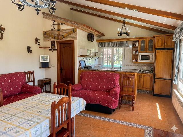 Imagen 4 Inmueble 301890 - Casa en venta en Malpartida De Cáceres / Malpartida de Cáceres