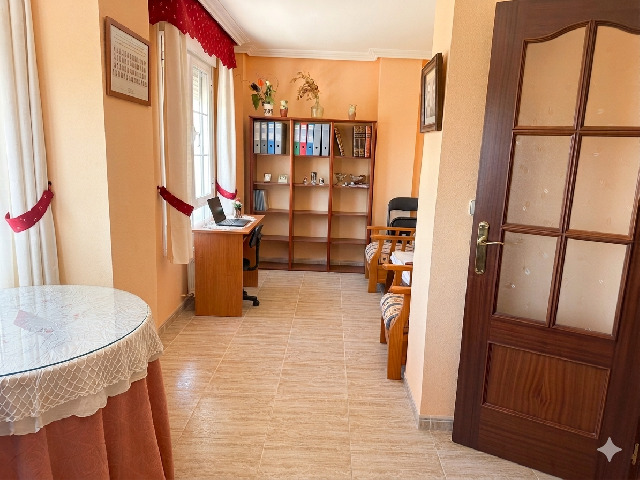 Imagen 25 Inmueble 301890 - Casa en venta en Malpartida De Cáceres / Malpartida de Cáceres