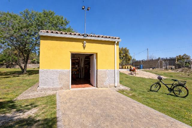 Imagen 37 Inmueble 301912 - Casa Aislada en venta en Malpartida De Cáceres / Urbanización Las Arenas 