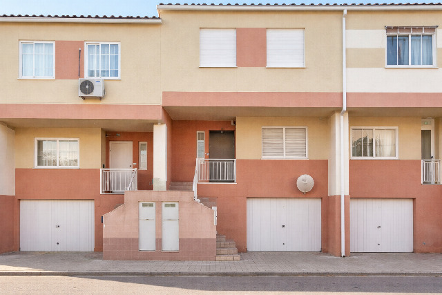 Imagen 4 Inmueble 302020 - Casa en venta en Cáceres / Zona de La Cañada