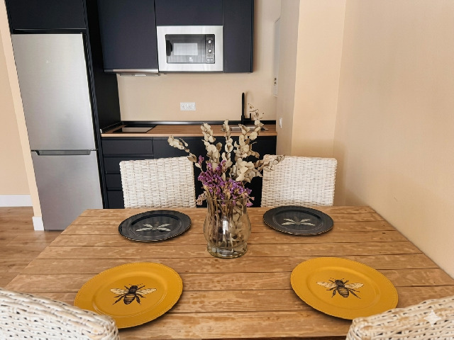 Imagen 2 Inmueble 302049 - Apartamento en alquiler en Cáceres / Muy cerca del Centro