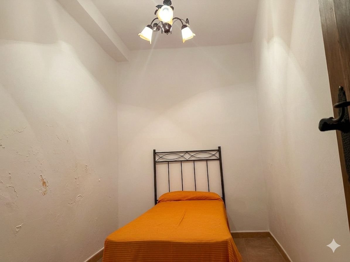 Imagen 7 Casa en venta en Montánchez / Cerca de la Plaza Mayor