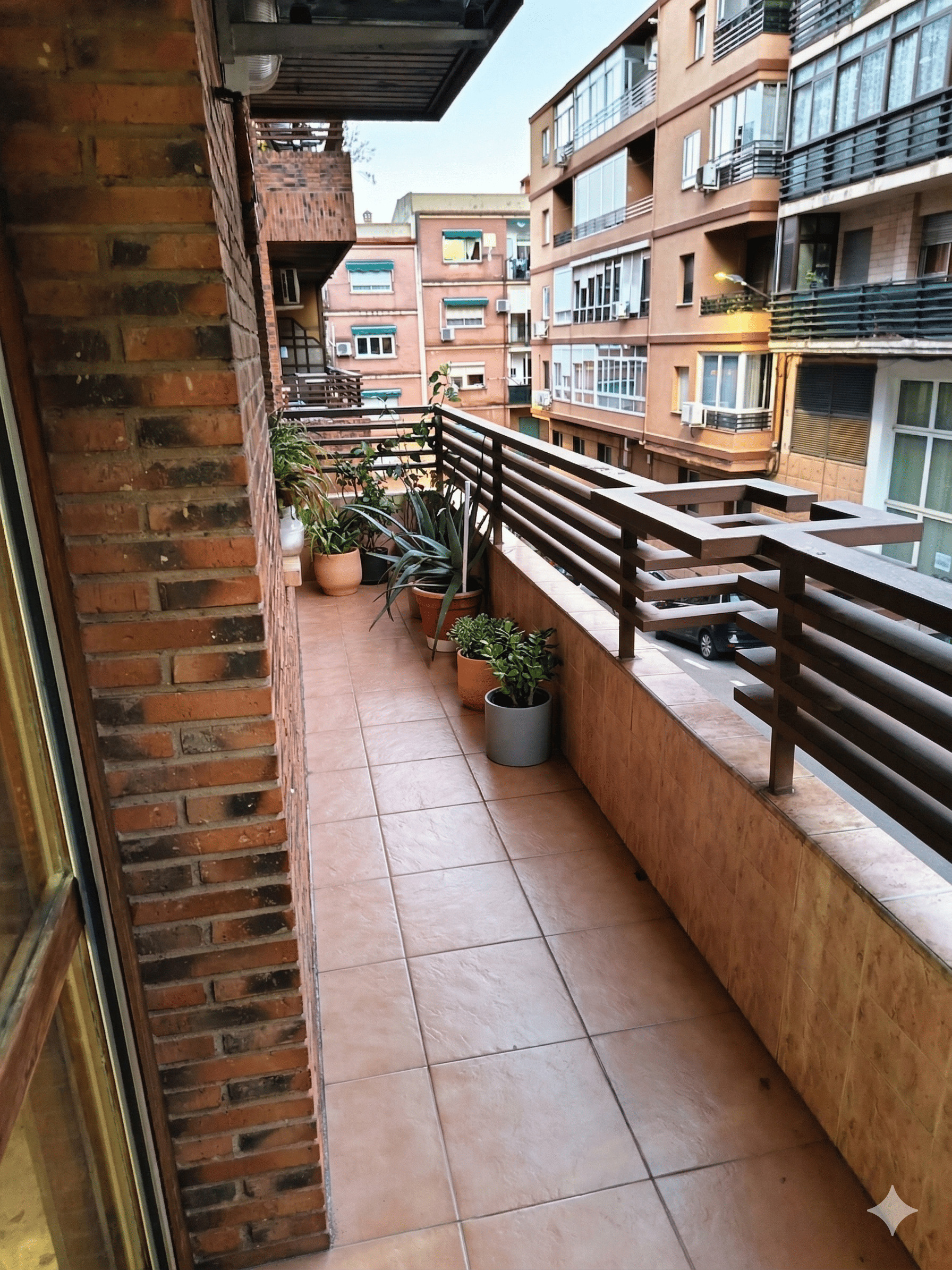 Imagen 3 Piso en venta en Cáceres / Muy próximo a  la Cruz de  los Caídos