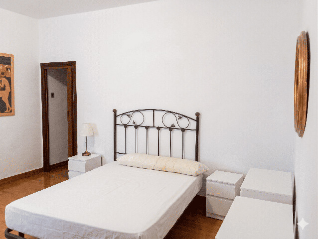 Imagen 3 Inmueble 302213 - Piso en venta en Cáceres / Muy cerca del Paseo de Cánovas