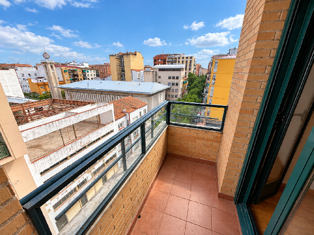 Imagen 5 Inmueble 302746 - Dúplex en venta en Cáceres / Cruz de los caídos