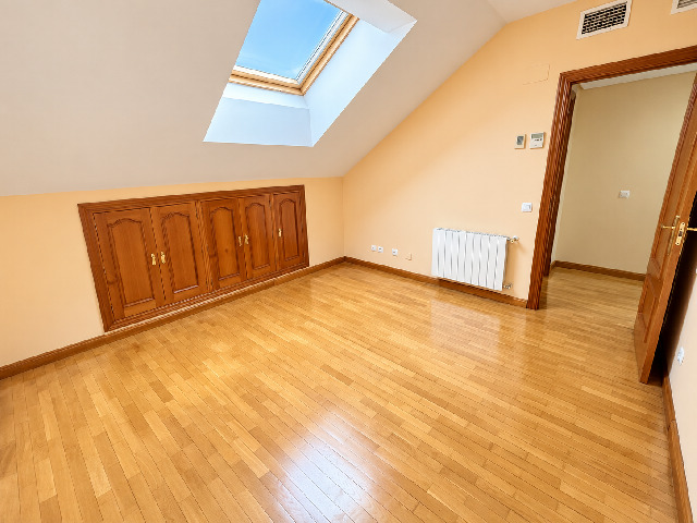 Imagen 16 Inmueble 302746 - Dúplex en venta en Cáceres / Cruz de los caídos
