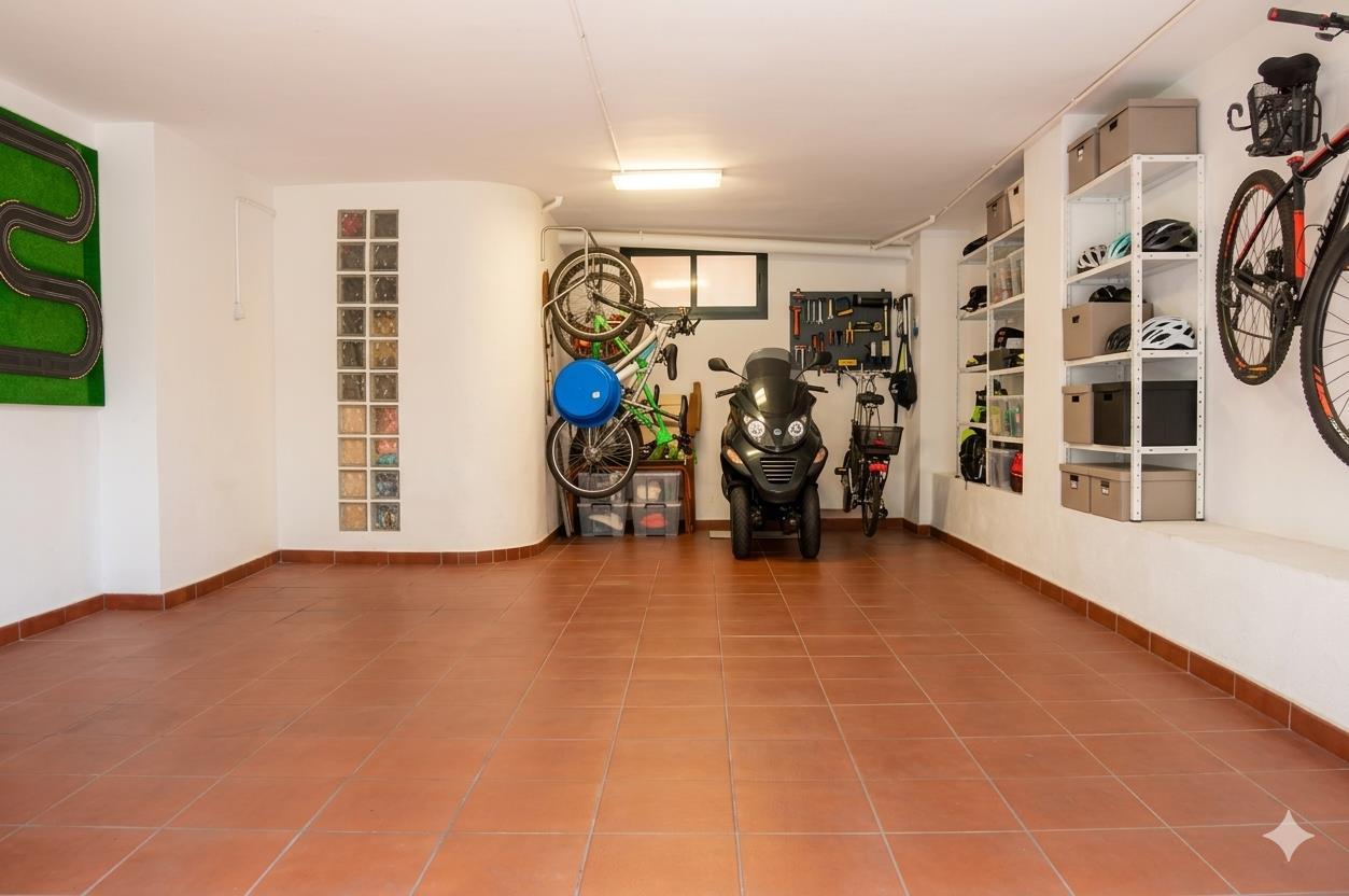 Imagen 17 Casa Adosada en venta en Cáceres / Zona de Montesol