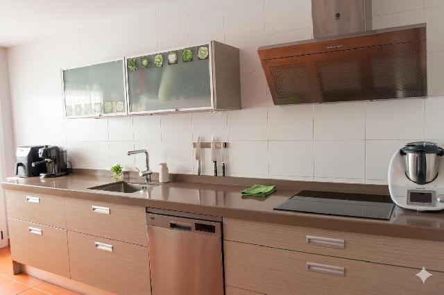 Imagen 5 Inmueble 303154 - Casa Adosada en venta en Cáceres / Zona de Montesol