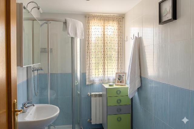 Imagen 36 Inmueble 303154 - Casa Adosada en venta en Cáceres / Zona de Montesol