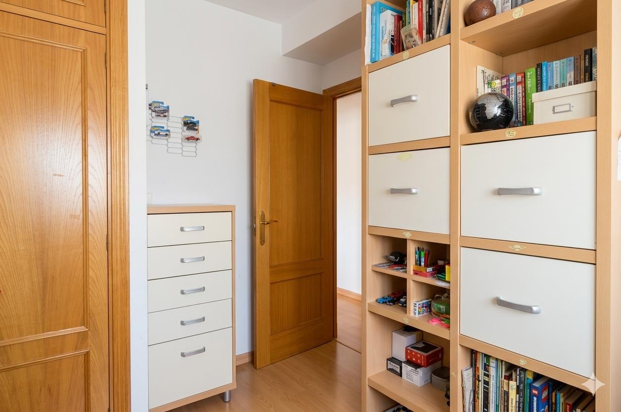 Imagen 35 Casa Adosada en venta en Cáceres / Zona de Montesol